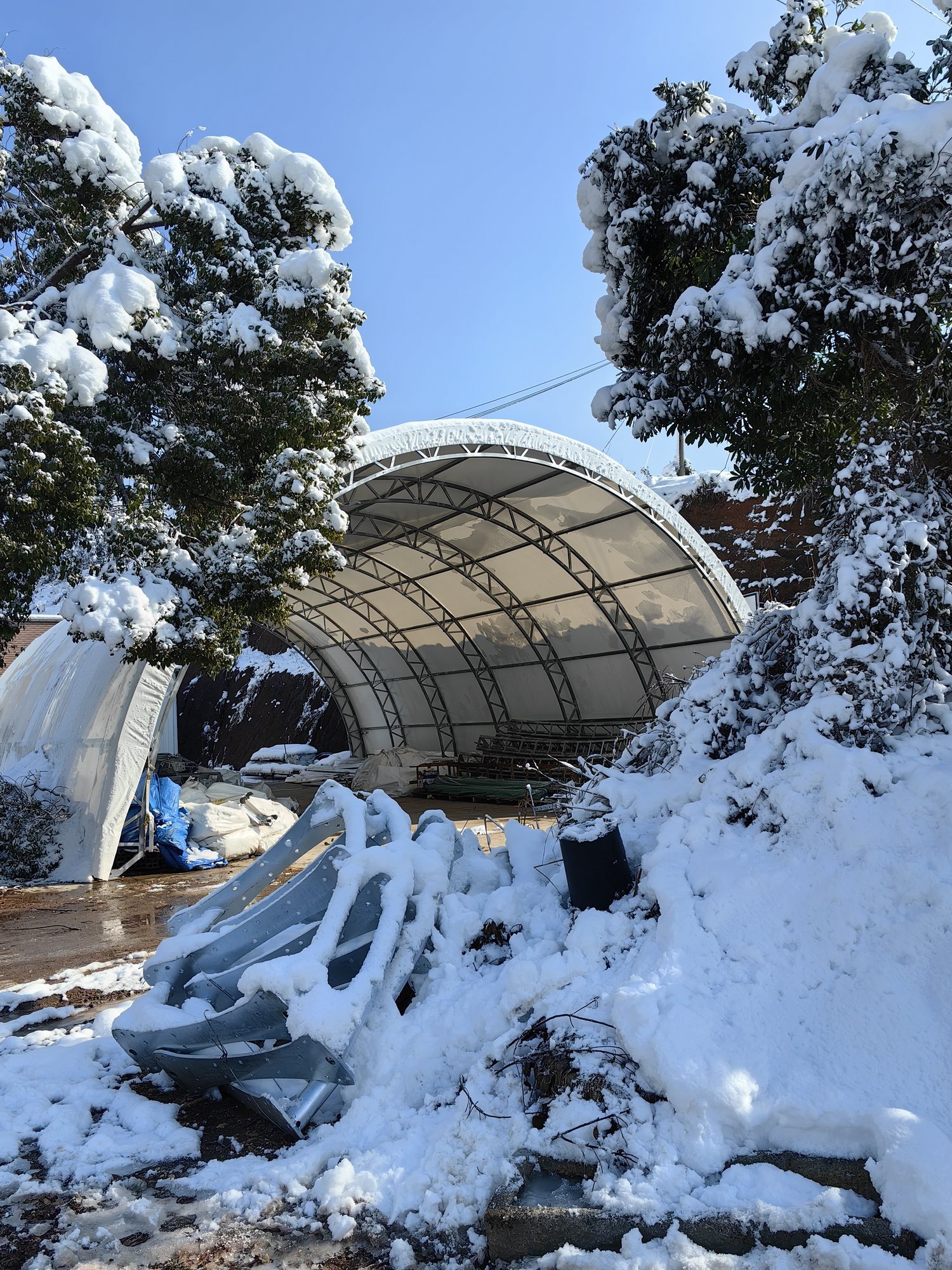Snow Proof Structure